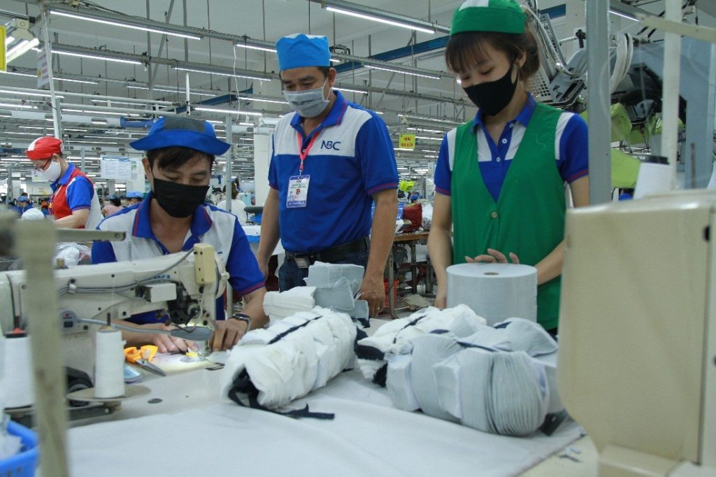 Đánh giá chất lượng sản phẩm và công nghệ sản xuất của May Nhà Bè